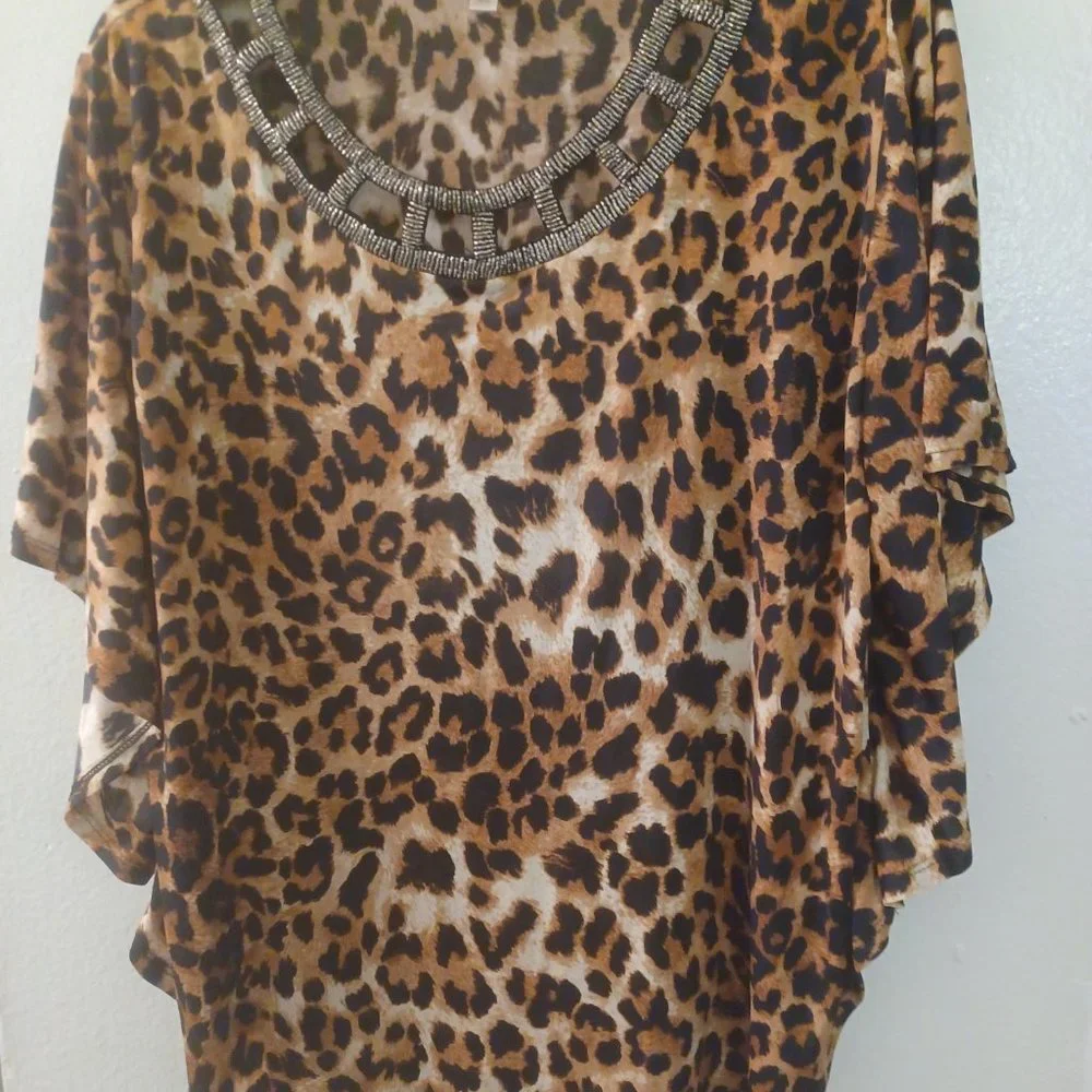 Lavish Animal Print Poncho Tunic Shirt Size M - Picture 12 of 14